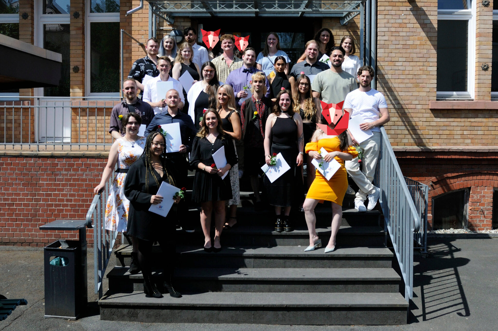  Herzlichen Glückwunsch zum Abitur und zur FHR 2023 ° Abendgymnasium Illustration 